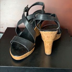 Black Cathy Jean wedges